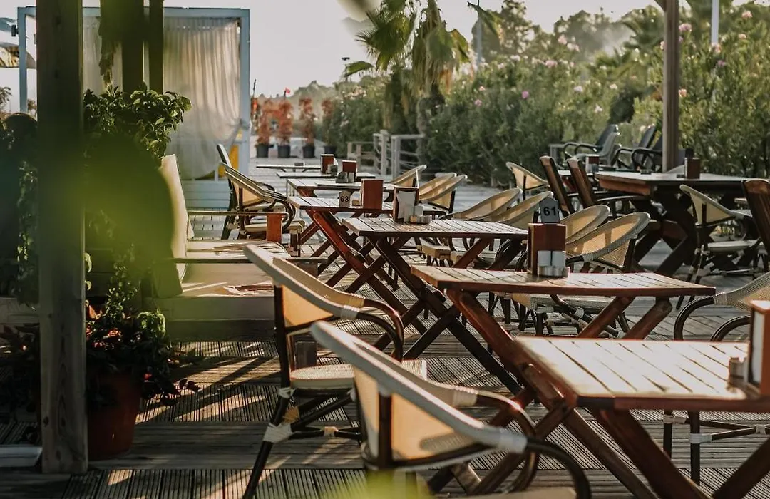 Raw Beach Hotel-1